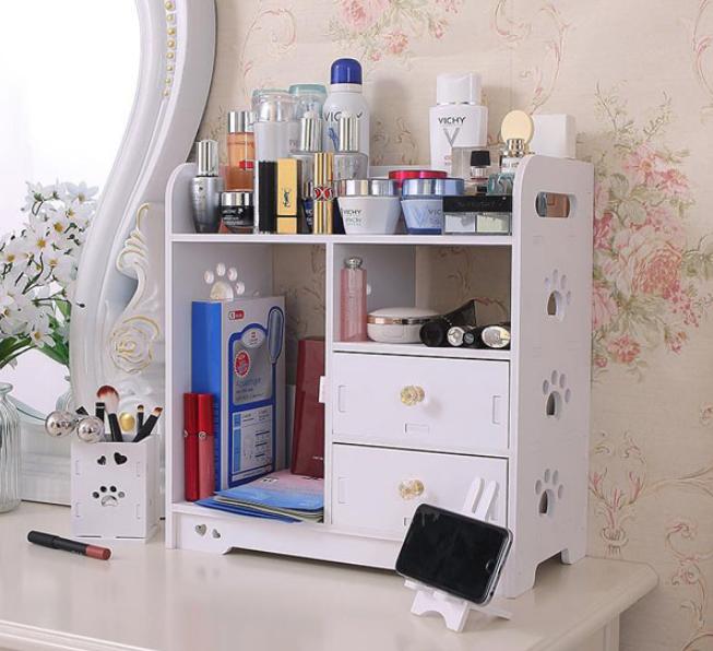 Kệ để đồ trang điểm